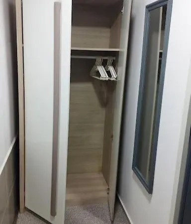 Pp's Under Tampa Apartman *